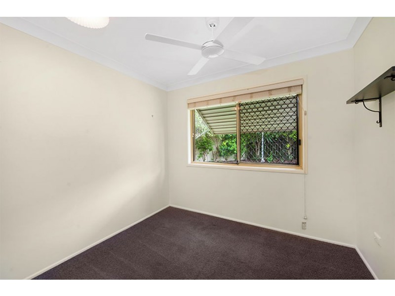 11 Scoresby Street, Mount Warren Park QLD 4207