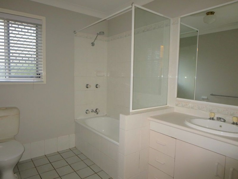 4 Hartwig Crescent, Mount Warren Park QLD 4207