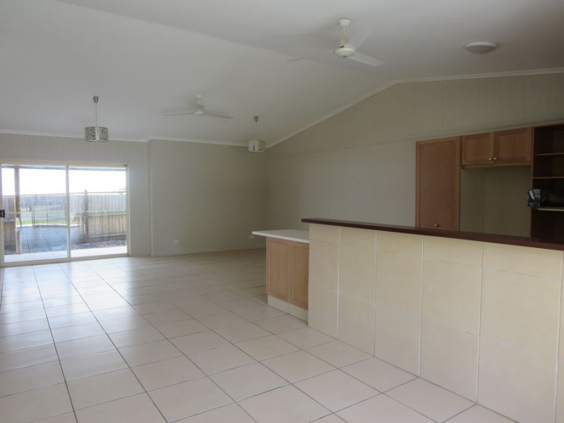 54 Cramer Blvd, Mount Warren Park QLD 4207