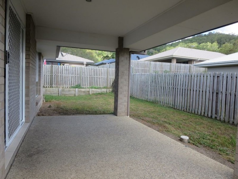 33 Sunridge Street, Bahrs Scrub QLD 4207