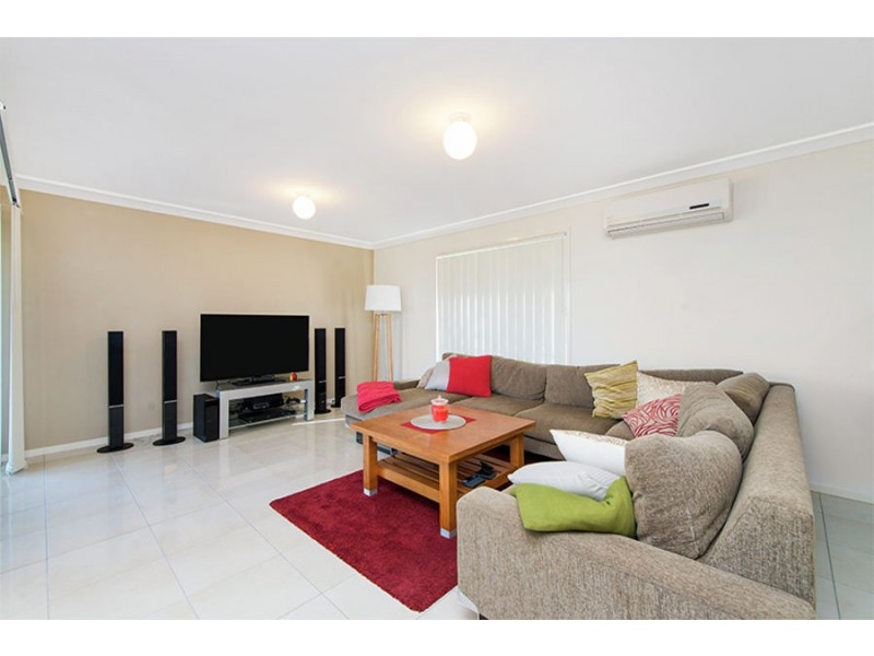 13/18 Platinum Place, Oxley QLD 4075