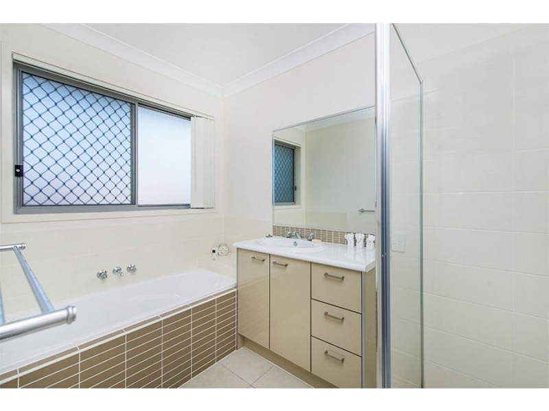 13/18 Platinum Place, Oxley QLD 4075