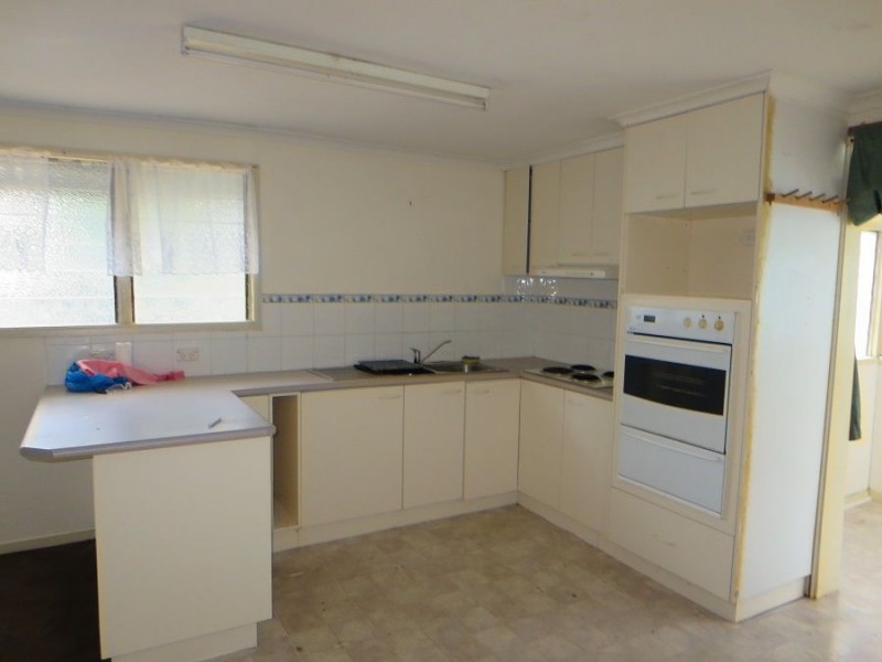 17 Pitt Street, Beaudesert QLD 4285
