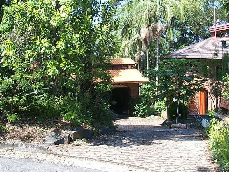 3 Ocean Grove, Currumbin QLD 4223