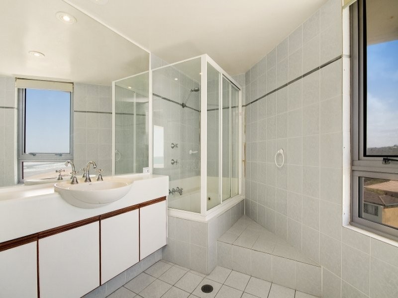 14/277 Golden Four Dve, Bilinga QLD 4225