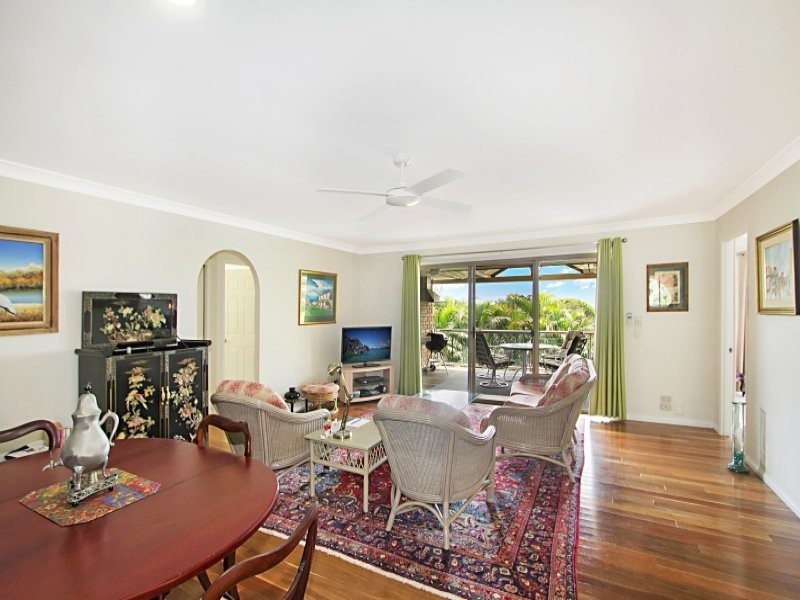 6 Buenavista Drive, Bilambil Heights NSW 2486