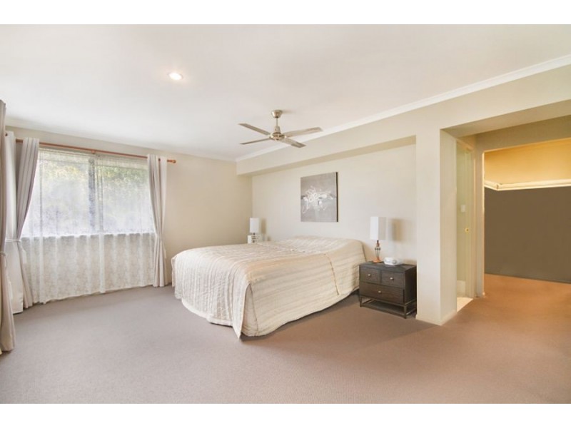 14 Buncrana Terrace, Banora Point NSW 2486