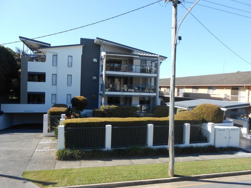 8/66 McLean St, Coolangatta QLD 4225