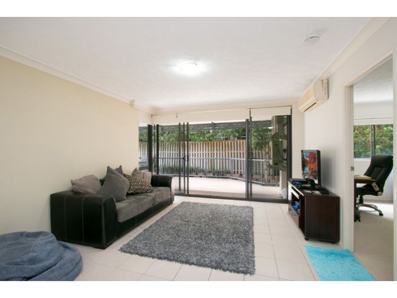 2/66 McLean St, Coolangatta QLD 4225