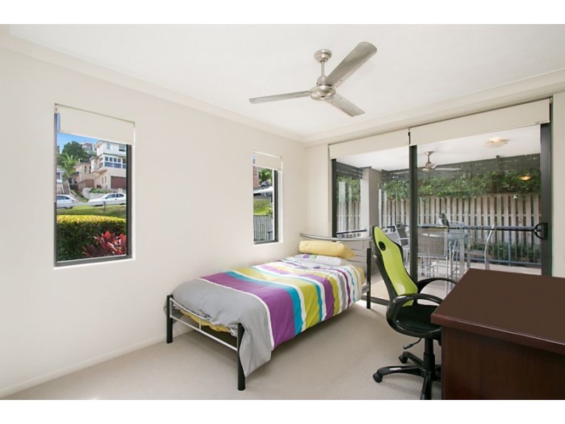 2/66 McLean St, Coolangatta QLD 4225