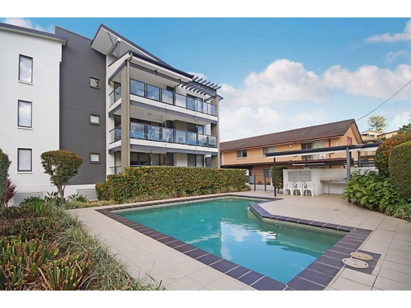 2/66 McLean St, Coolangatta QLD 4225