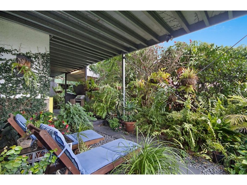 14 Tweed St, Coolangatta QLD 4225