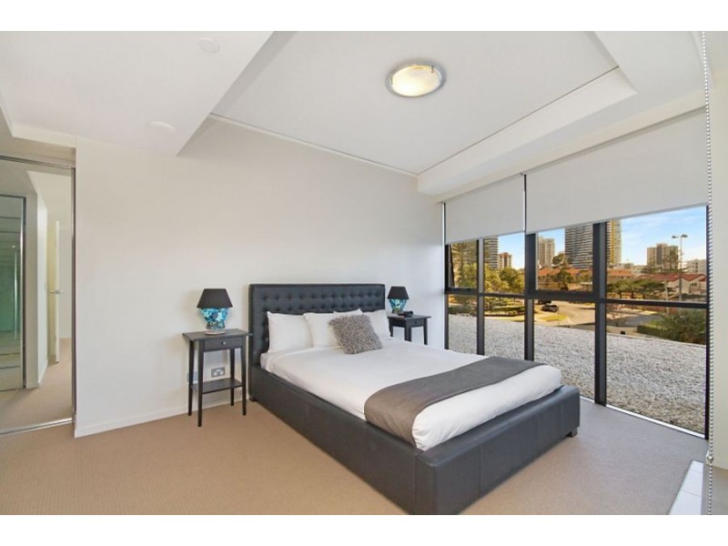 305/22 Surf Parade, Broadbeach QLD 4218