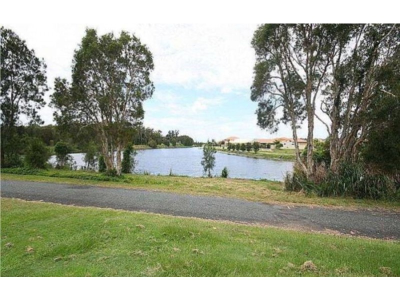 14 Russell Way, Tweed Heads South NSW 2486