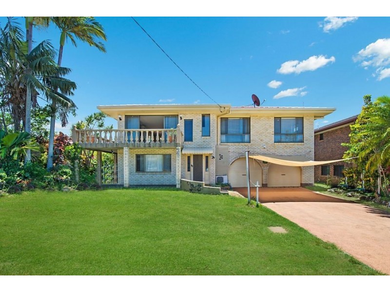 95 Pioneer Parade, Banora Point NSW 2486