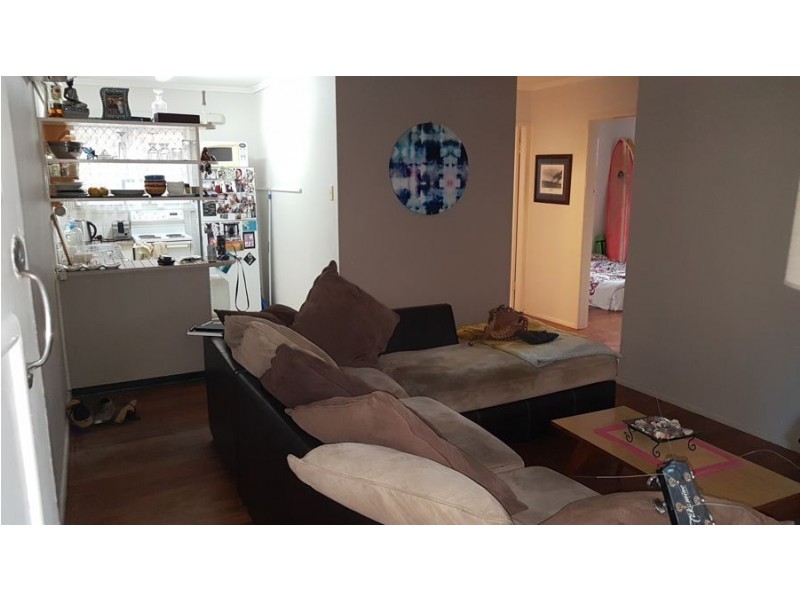 2/11 Lord St, Coolangatta QLD 4225