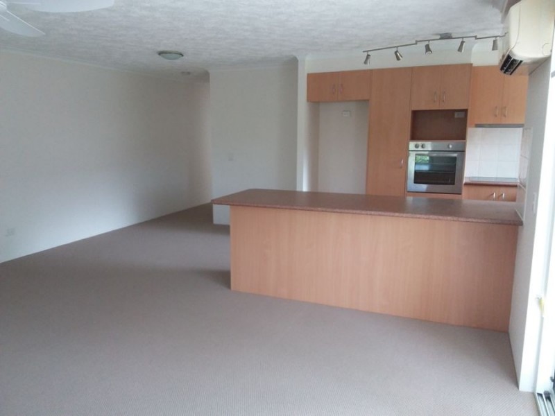 8/462 Coolangatta Road, Tugun QLD 4224