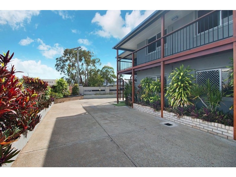 14 McGregor Cres, Tweed Heads NSW 2485