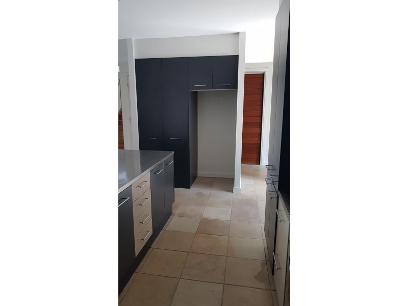 718 Casuarina Way, Casuarina NSW 2487