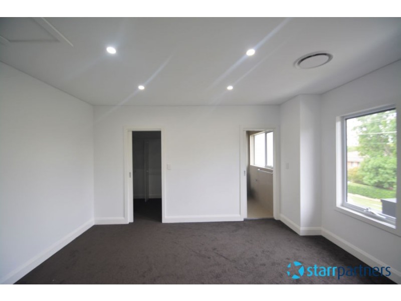 9 Moss Street, Northmead NSW 2152