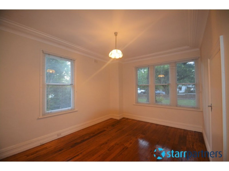 128 Fox Valley Road, Wahroonga NSW 2076