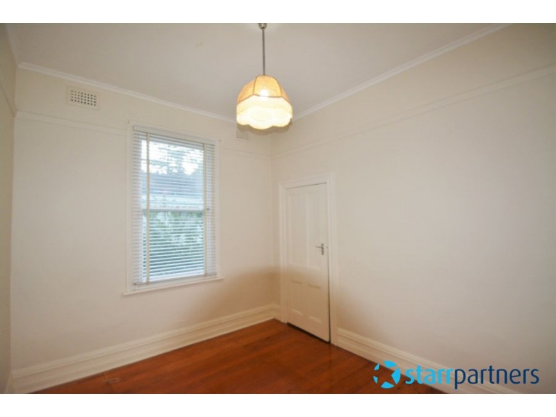 128 Fox Valley Road, Wahroonga NSW 2076