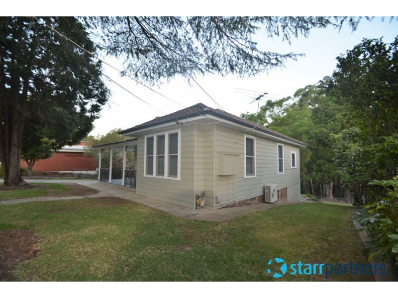 128 Fox Valley Road, Wahroonga NSW 2076