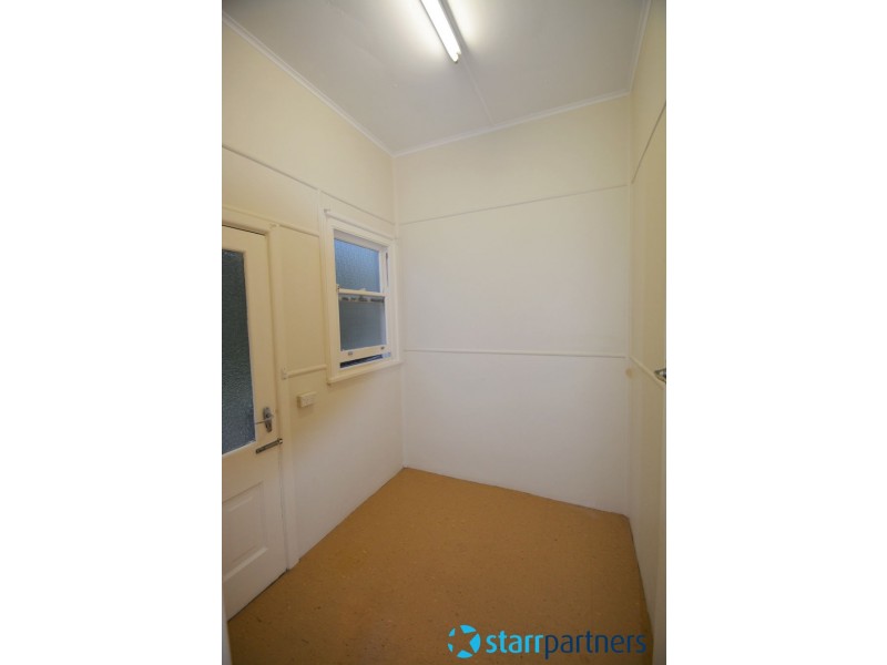 128 Fox Valley Road, Wahroonga NSW 2076