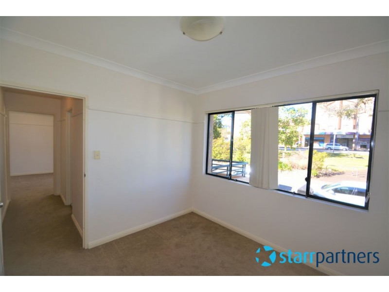 4 / 9-15 Lloyds Avenue, Carlingford NSW 2118