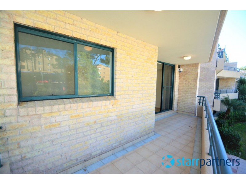 4 / 9-15 Lloyds Avenue, Carlingford NSW 2118