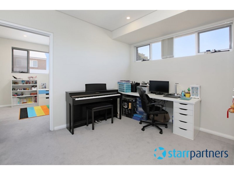 1/80 Adderton Road, Carlingford NSW 2118