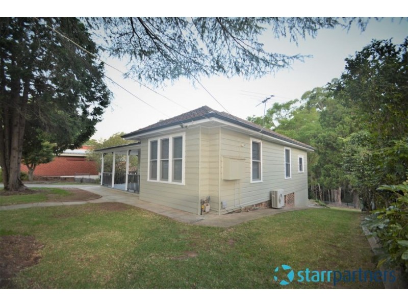 128 Fox Valley Road, Wahroonga NSW 2076