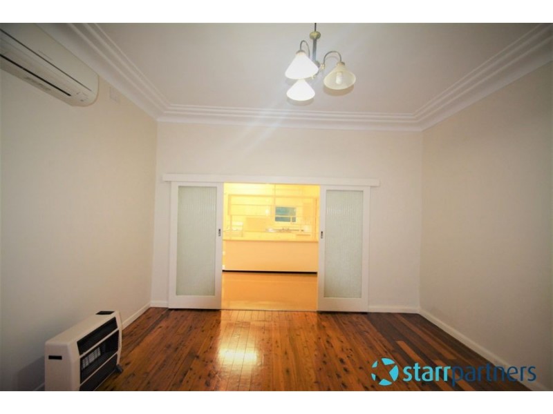 128 Fox Valley Road, Wahroonga NSW 2076