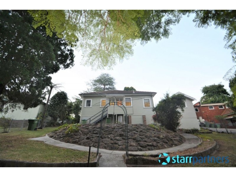 128 Fox Valley Road, Wahroonga NSW 2076