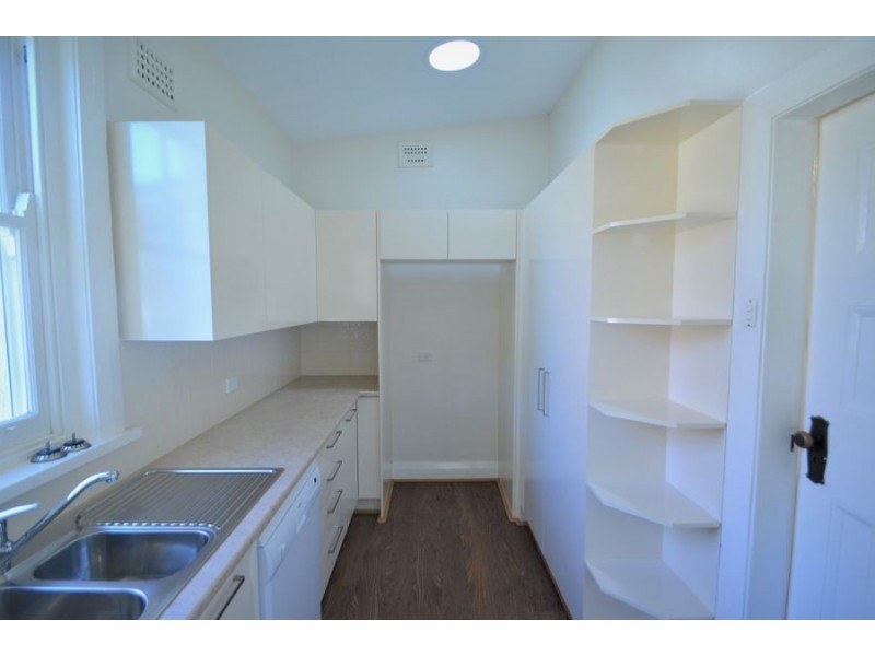 142 Fox Valley Road, Wahroonga NSW 2076