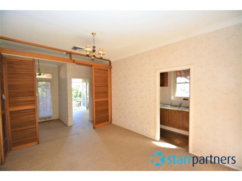 11 Oatlands Crescent, Oatlands NSW 2117
