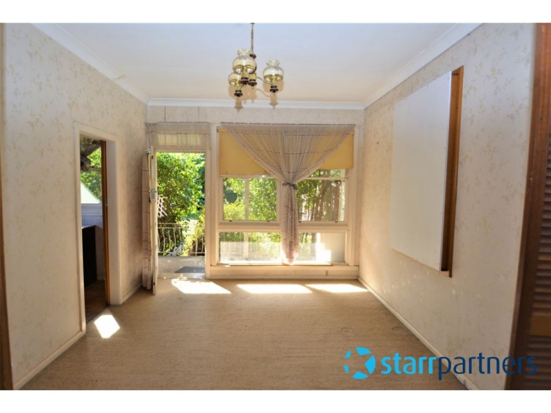 11 Oatlands Crescent, Oatlands NSW 2117