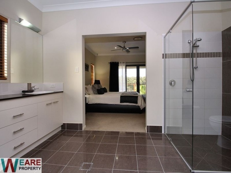 2-4 Bluewing Court, Greenbank QLD 4124