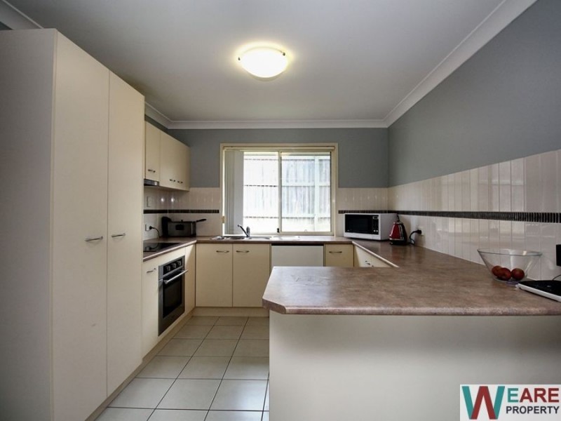 16 Creekside Crescent, Jimboomba QLD 4280