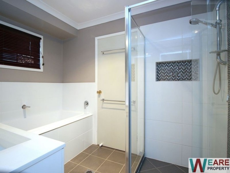 21 Myles crt, Boronia Heights QLD 4124