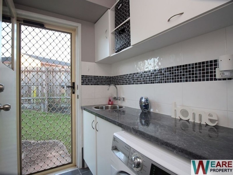 21 Myles crt, Boronia Heights QLD 4124