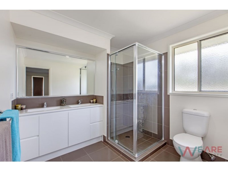 281 Peppertree Dr, Jimboomba QLD 4280