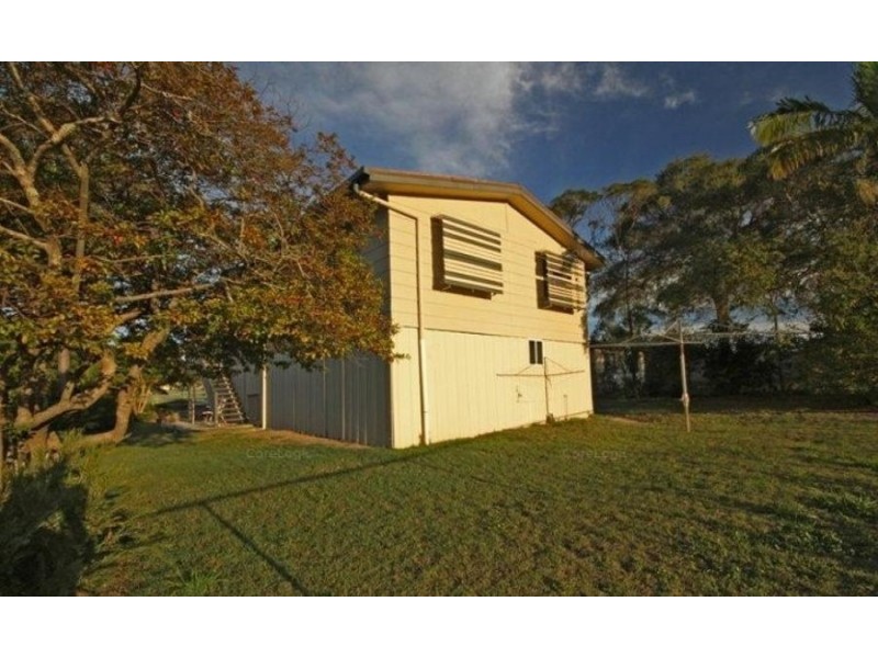 26 Egan Avenue, Beachmere QLD 4510