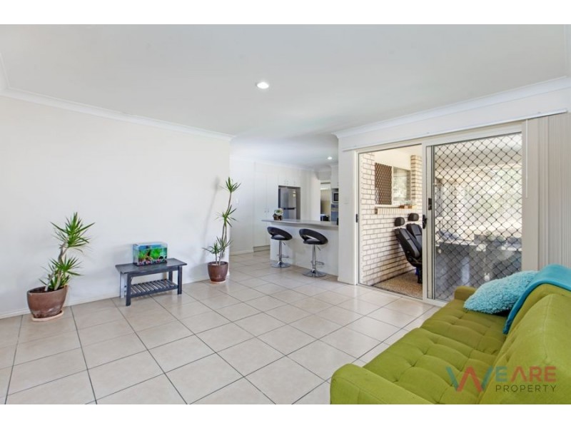 5 Homestead Place, Brassall QLD 4305