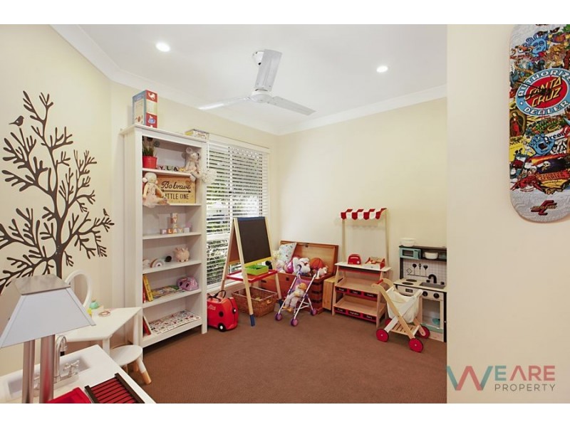 17 Yovan Crt, Loganlea QLD 4131