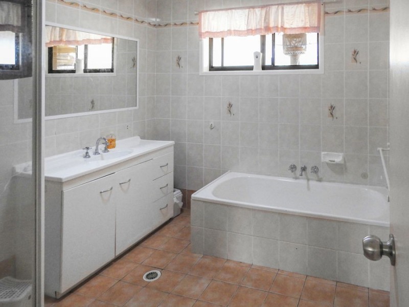 116-126 Mona Dr, Jimboomba QLD 4280