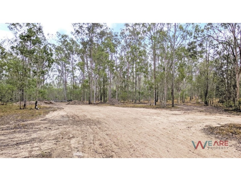 28,30 & 31 Strawpocket Cres, Jimboomba QLD 4280