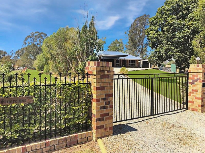 36 Riverina Crt, Chambers Flat QLD 4133