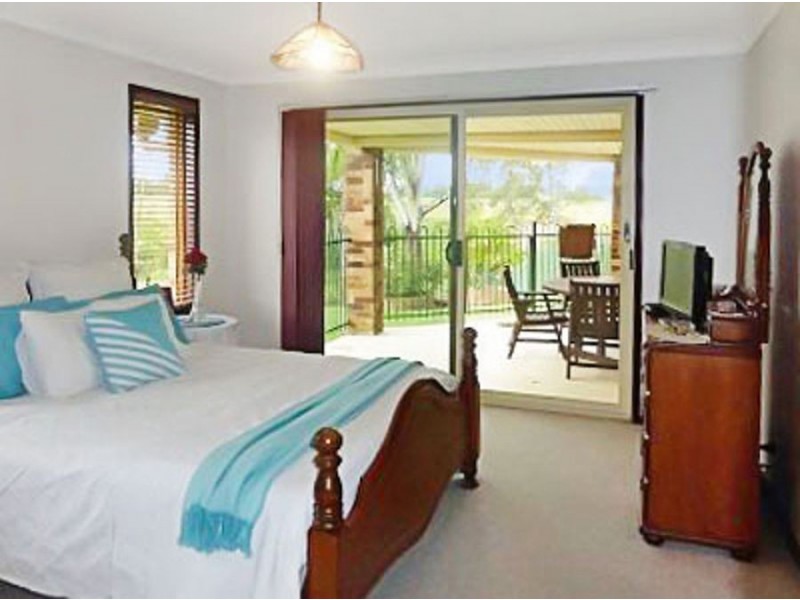 36 Riverina Crt, Chambers Flat QLD 4133