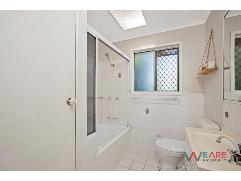 8 Birch St, Marsden QLD 4132